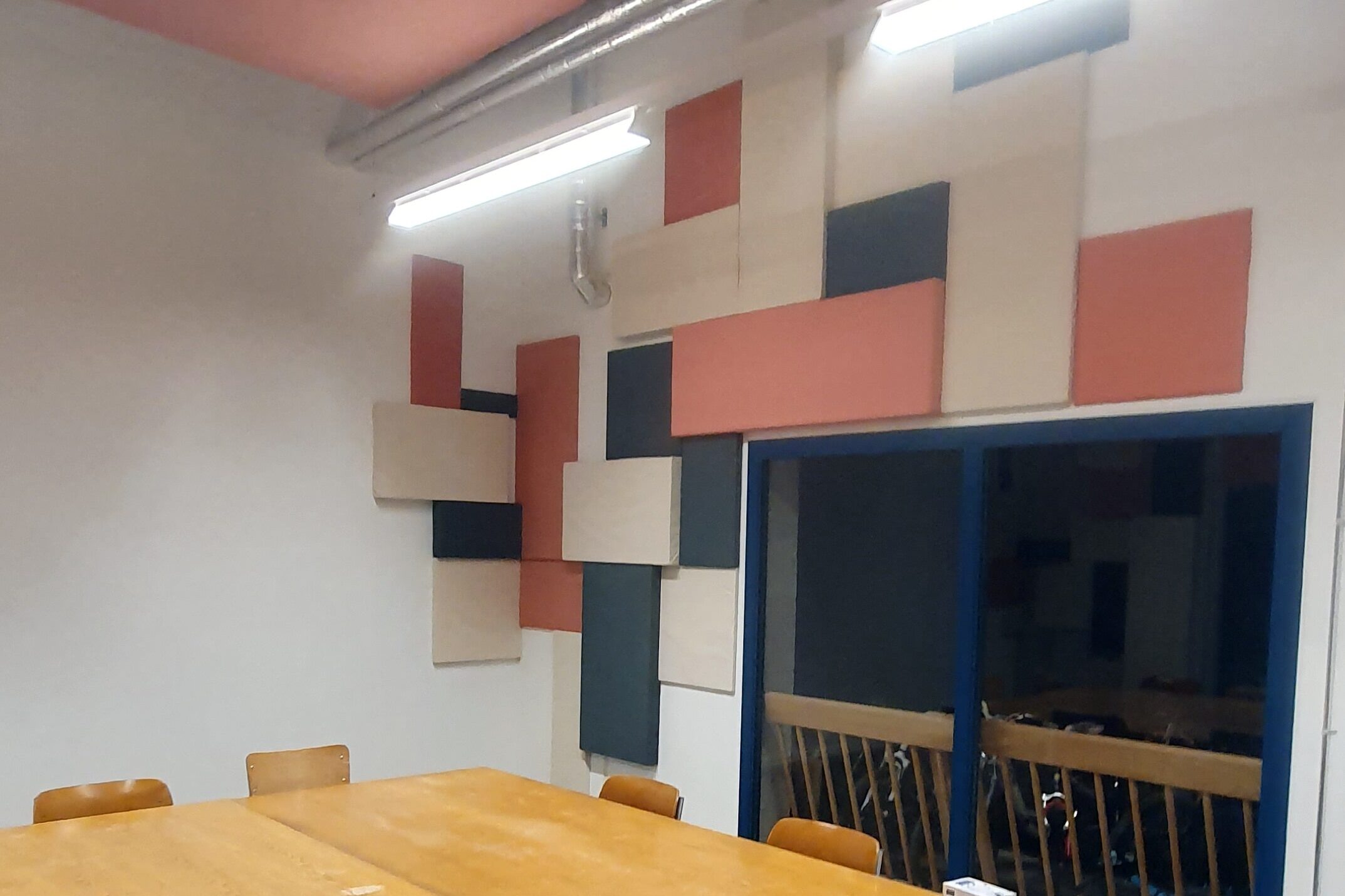 Bessere Akustik in Sitzungszimmer II